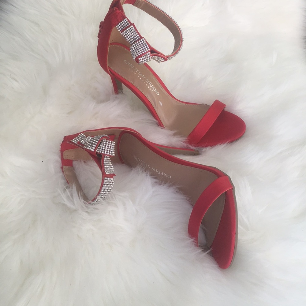 Christian Siriano red high heels 👠